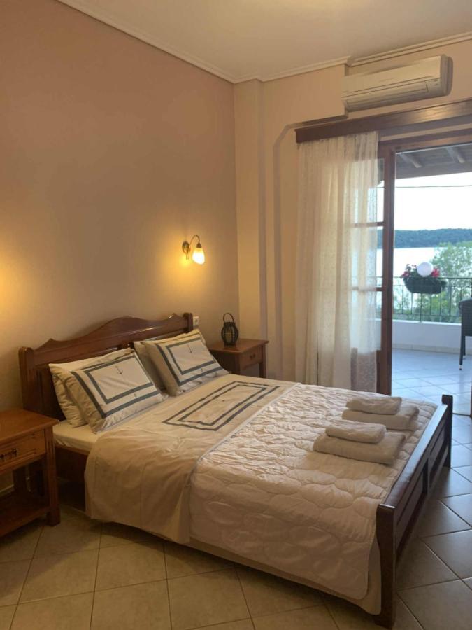 Naiada Apartments Milina Dış mekan fotoğraf