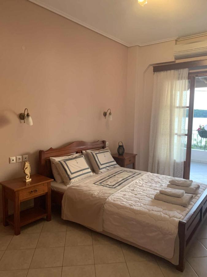 Naiada Apartments Milina Dış mekan fotoğraf