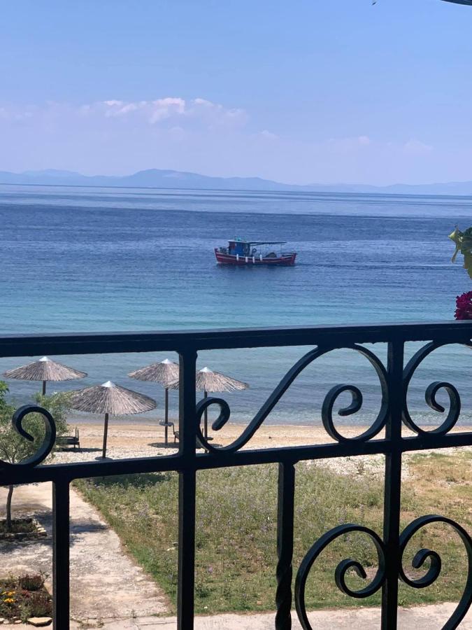 Naiada Apartments Milina Dış mekan fotoğraf
