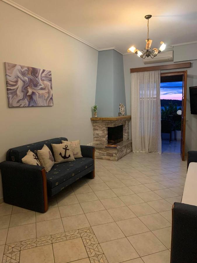 Naiada Apartments Milina Dış mekan fotoğraf