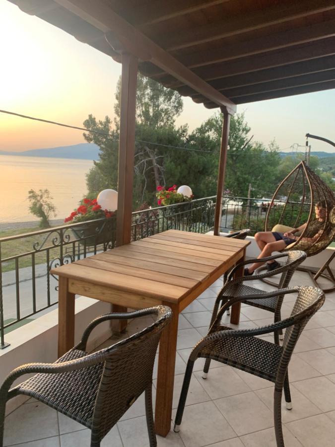 Naiada Apartments Milina Dış mekan fotoğraf